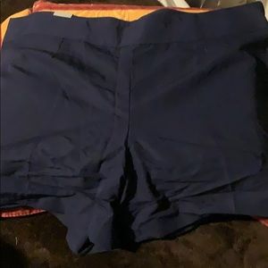 GAP short with fine cotton fabric in navy
